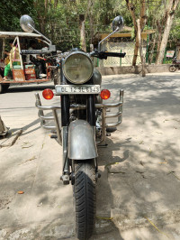 Royal Enfield Classic Gunmetal Grey