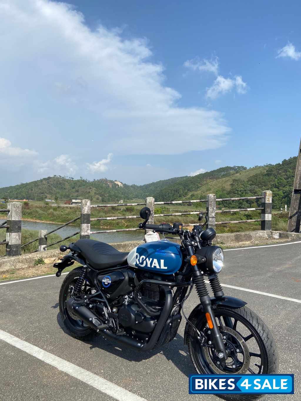 Rebel Bkue Royal Enfield Hunter 350 Metro