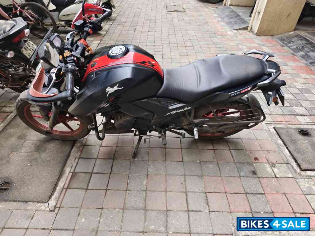 TVS Apache RTR 160 4V Special Edition