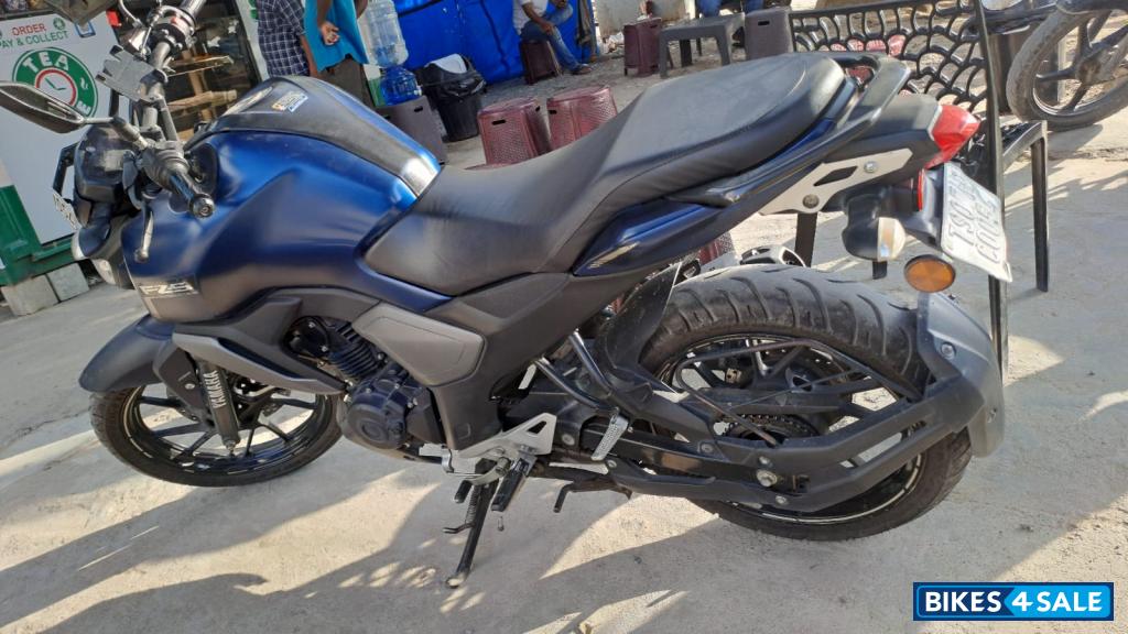 Matt Blue Yamaha FZ-S FI V3 BS6 Matt Blue Yamaha FZ-S FI V3 BS6