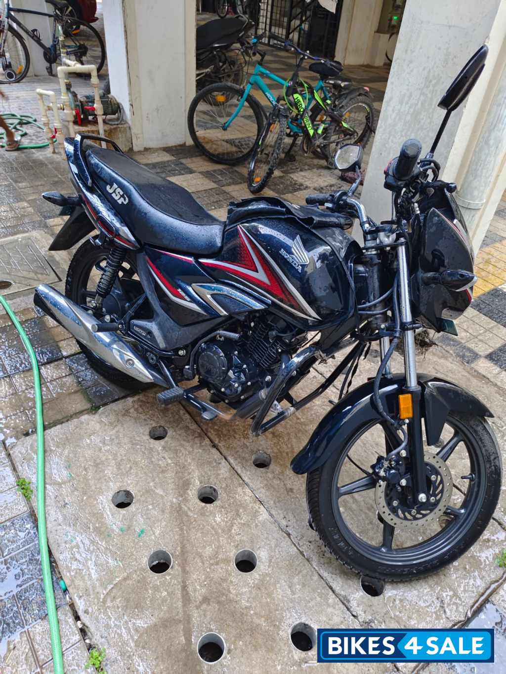 Black Honda Shine 125 Disc Black Honda Shine 125 Disc