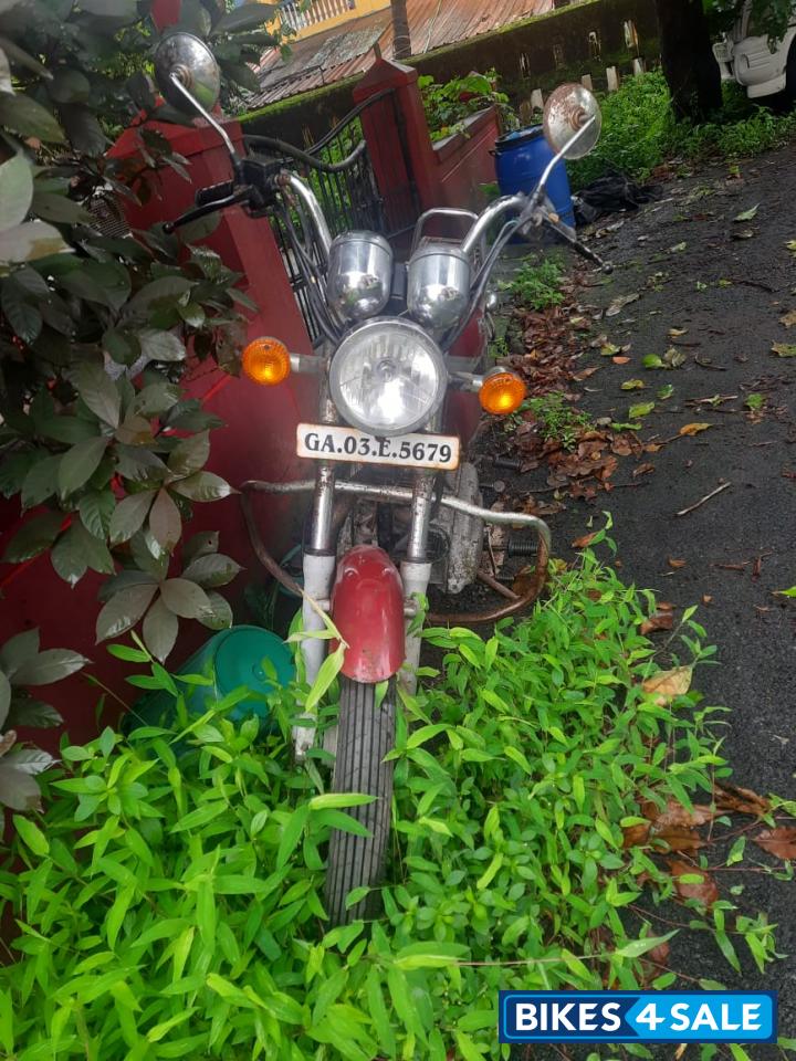 Maroon Royal Enfield Thunderbird 350