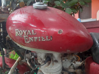Maroon Royal Enfield Thunderbird 350