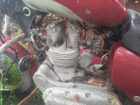 Maroon Royal Enfield Thunderbird 350