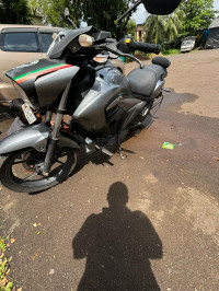 Grey Suzuki Intruder 150