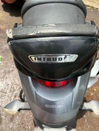 Grey Suzuki Intruder 150