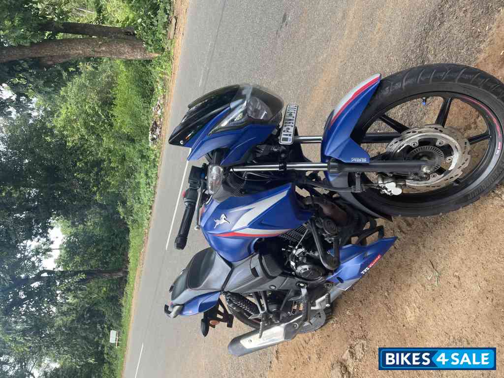 Matte Blue TVS Apache RTR 160