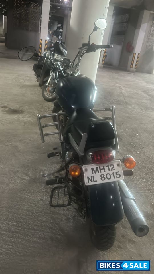 Royal Enfield Thunderbird 350 Royal Enfield Thunderbird 350