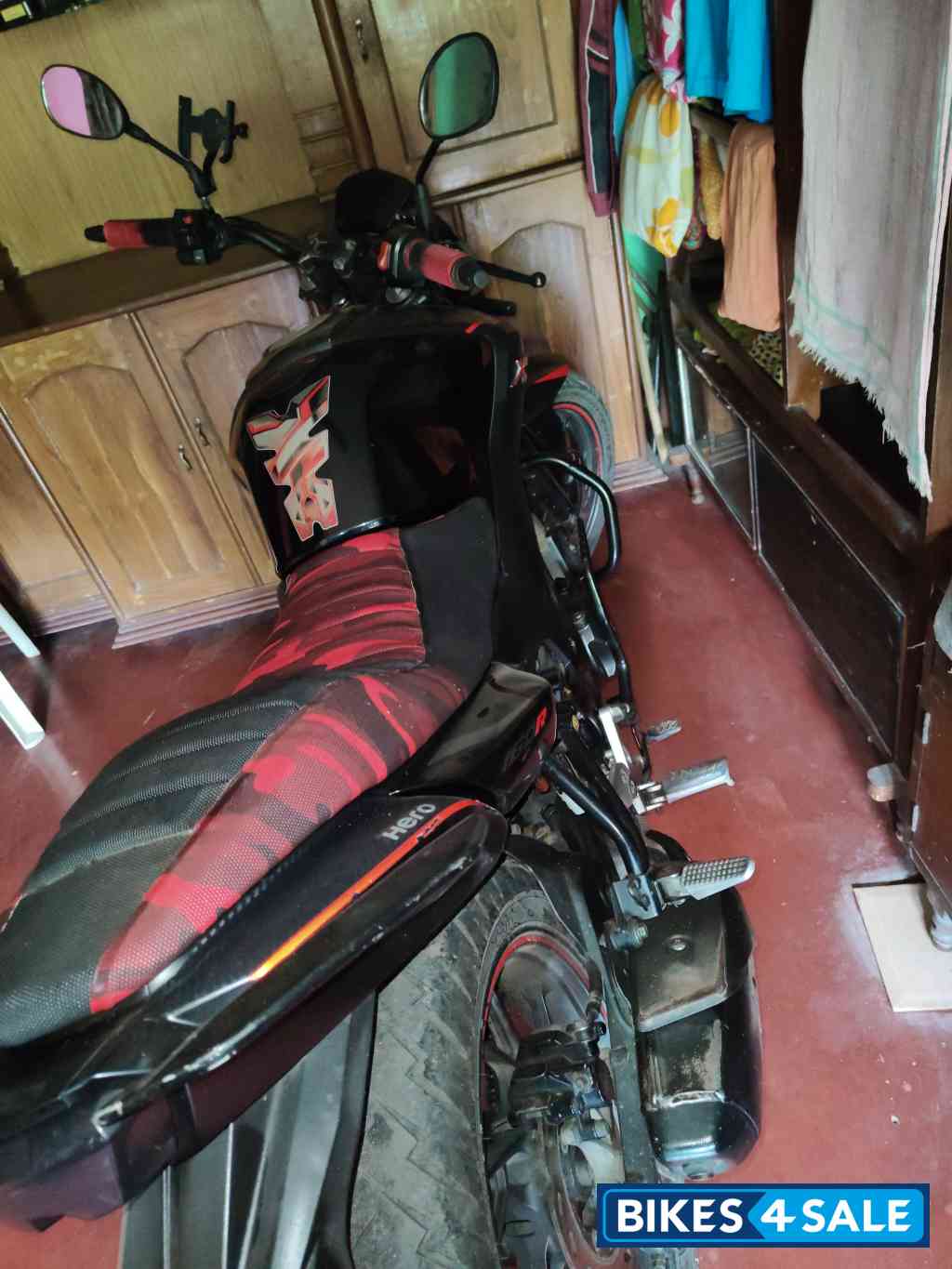 Steel Black Hero Xtreme 160R