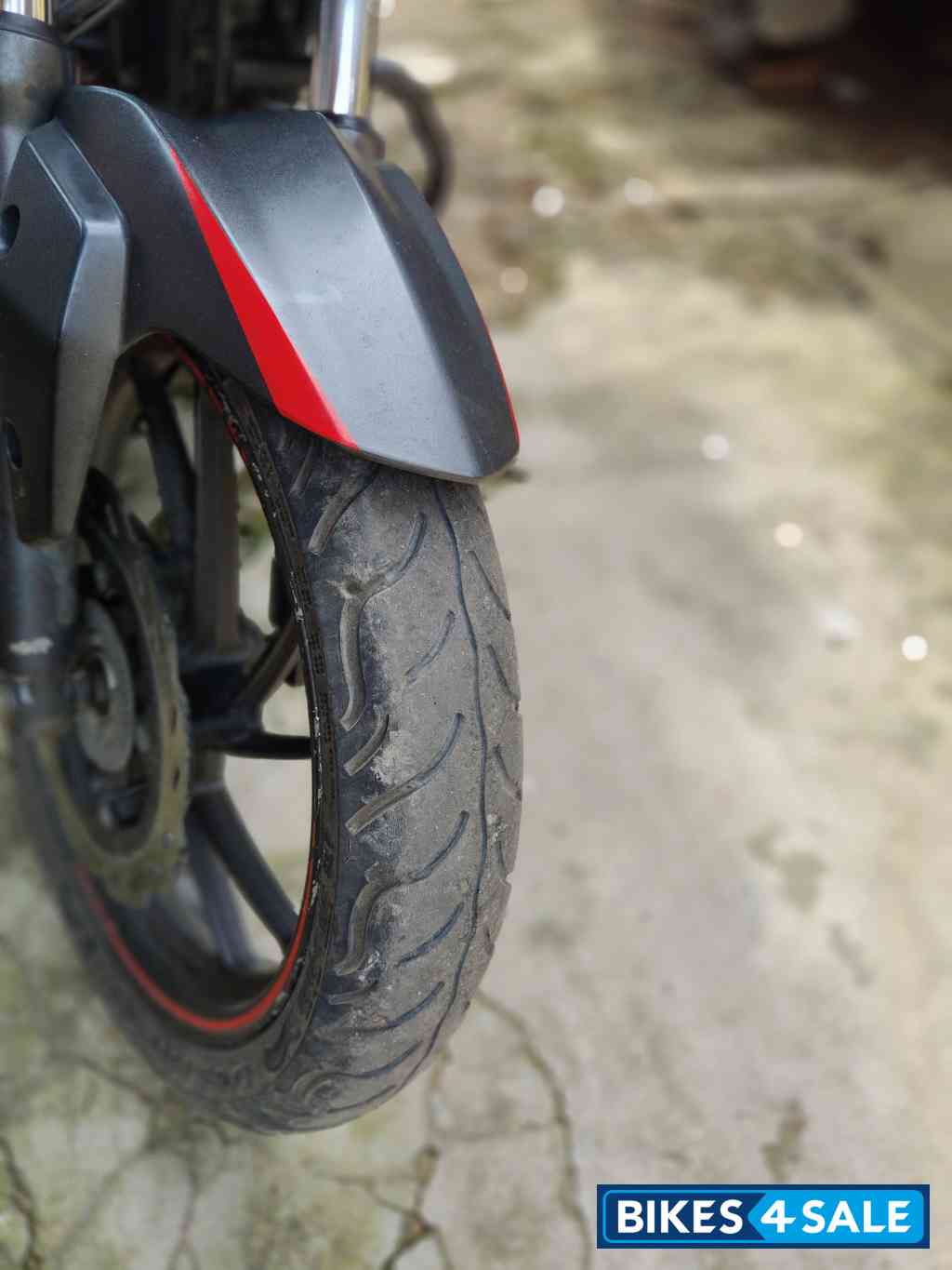 Steel Black Hero Xtreme 160R