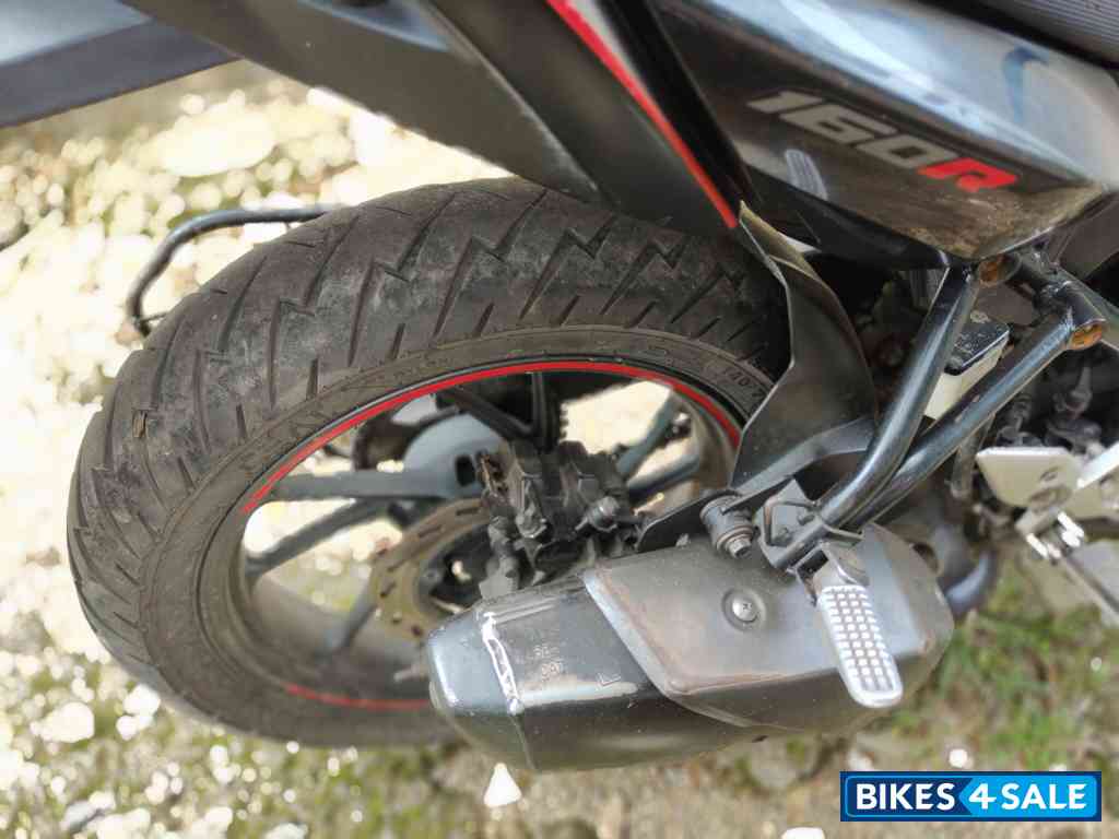 Steel Black Hero Xtreme 160R