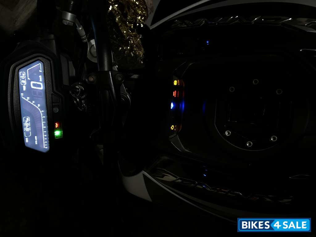 Bajaj Dominar 250 2022