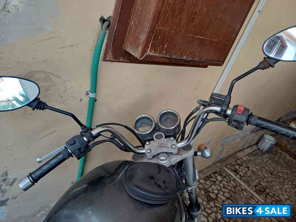 Royal Enfield Thunderbird 350