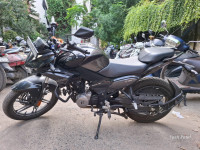 Black Hero Xtreme 125R