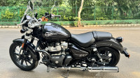 Black Royal Enfield Super Meteor 650