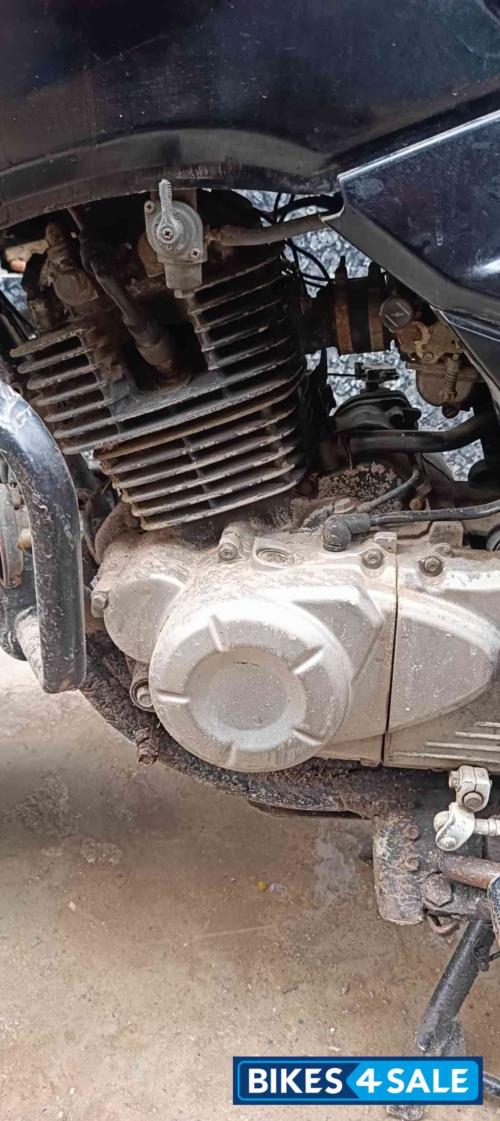 Black Bajaj Pulsar 180