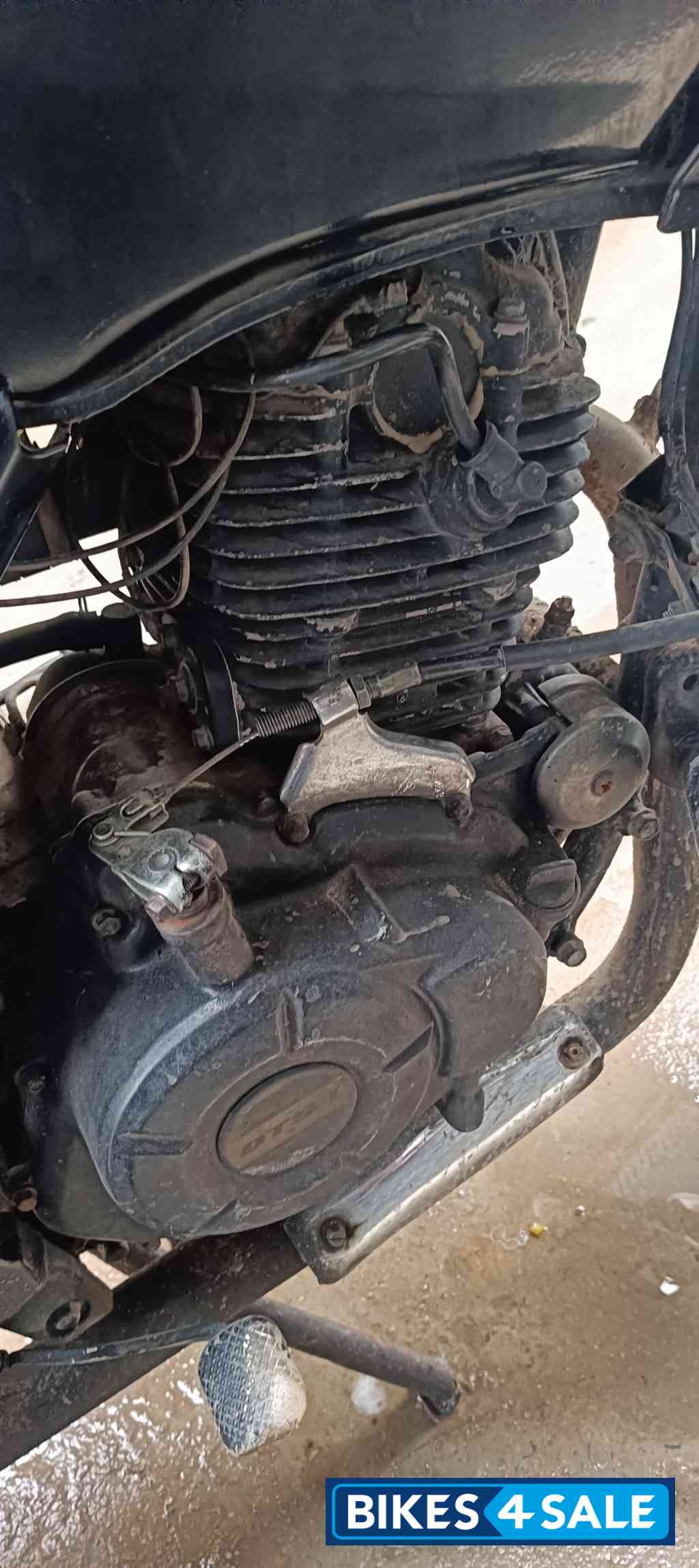 Black Bajaj Pulsar 180