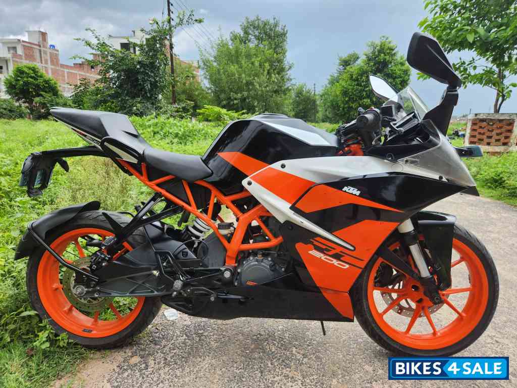 KTM RC 200