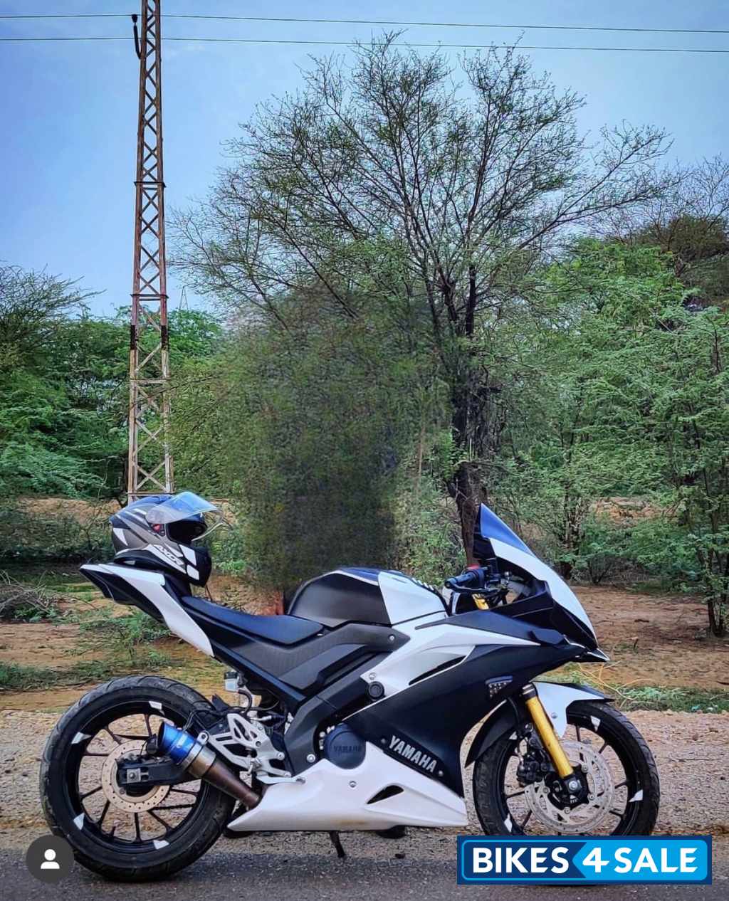 Dark Knight Edition Yamaha YZF R15 V3