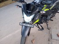 Honda CB Hornet 160R ABS