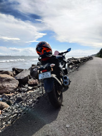 Matt Black Suzuki Gixxer SF 250