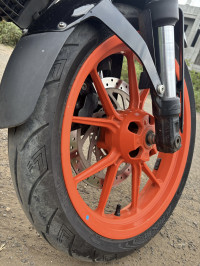 White KTM Duke 200 ABS