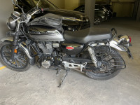 Honda CB350 DLX Pro