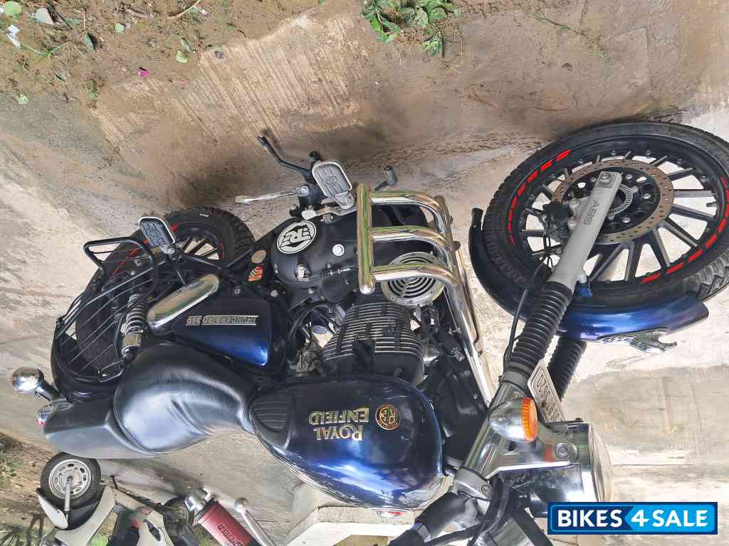 Marine Blue Royal Enfield Thunderbird 350