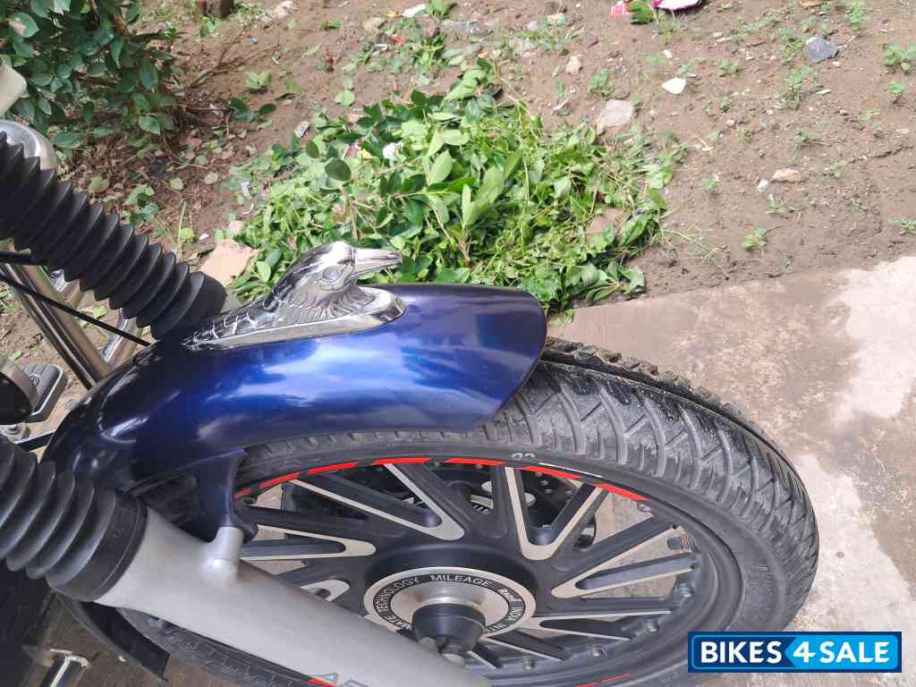 Marine Blue Royal Enfield Thunderbird 350