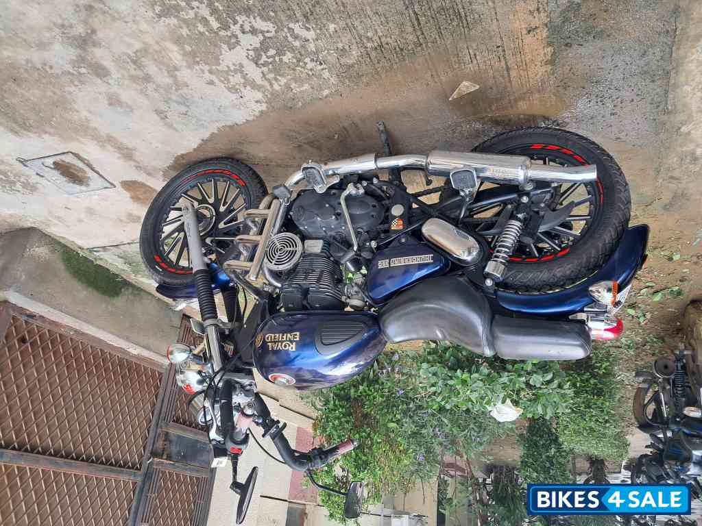 Marine Blue Royal Enfield Thunderbird 350