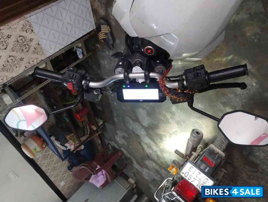 Mist Gray Revolt RV 400 Mist Gray Revolt RV 400