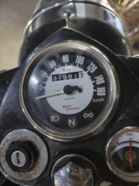 Royal Enfield Classic 500