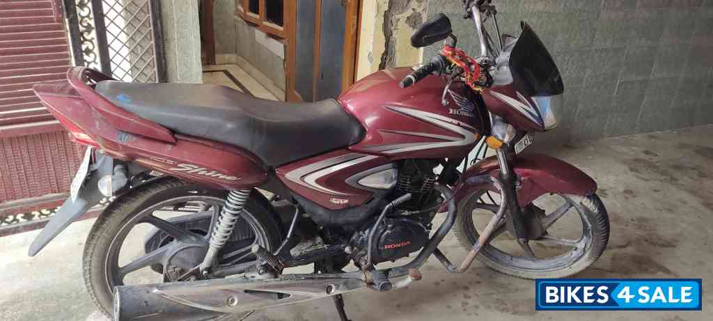 Mehroon Honda Shine 125 Drum