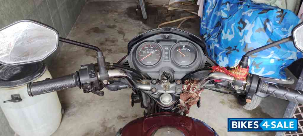 Mehroon Honda Shine 125 Drum