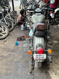 Military's Royal Enfield Classic 350 Dual Channel BS6