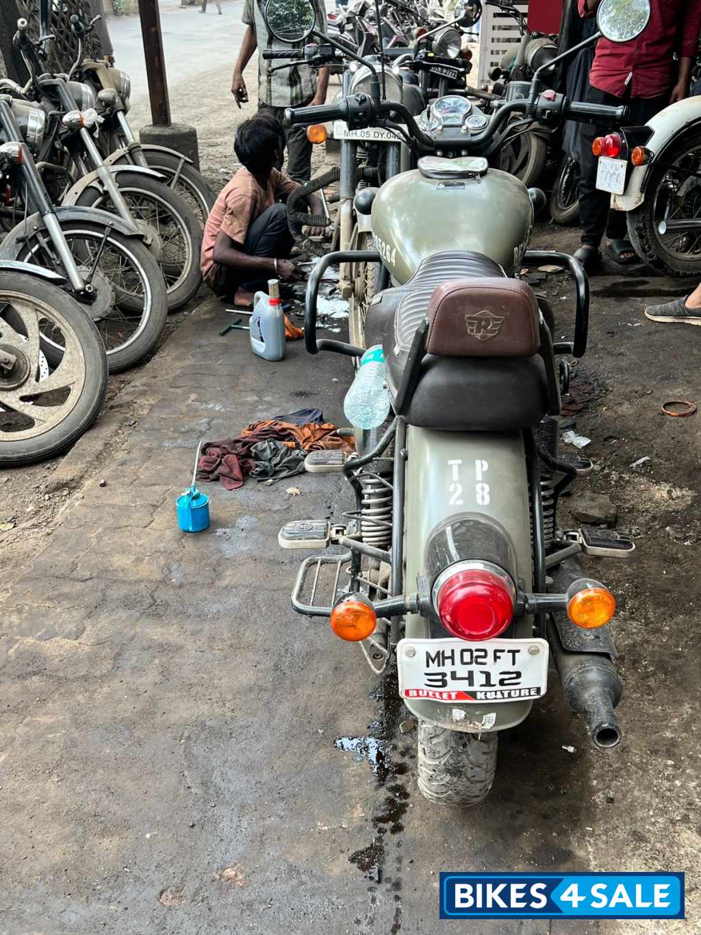 Military's Royal Enfield Classic 350 Dual Channel BS6 Military's Royal Enfield Classic 350 Dual Channel BS6