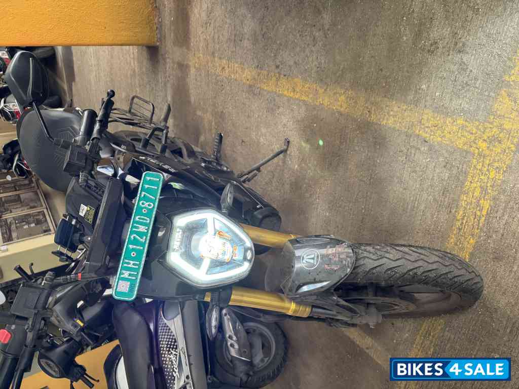 Black Revolt RV400 Stealth Black Limited Edition