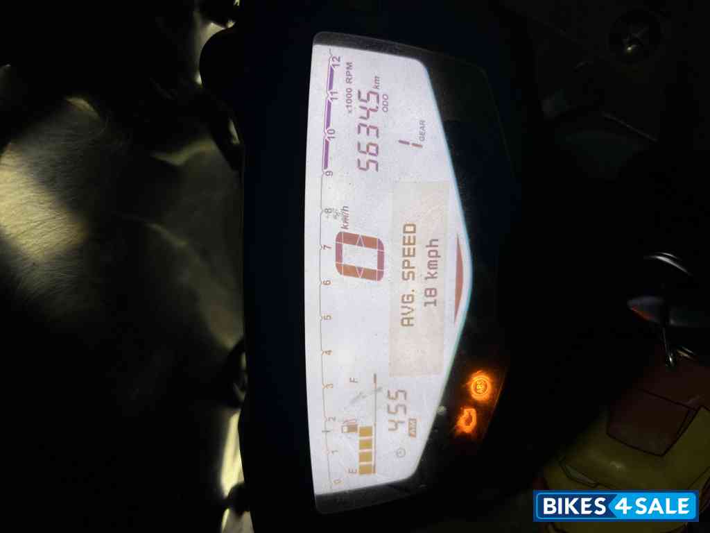 TVS Apache RTR 200 4V