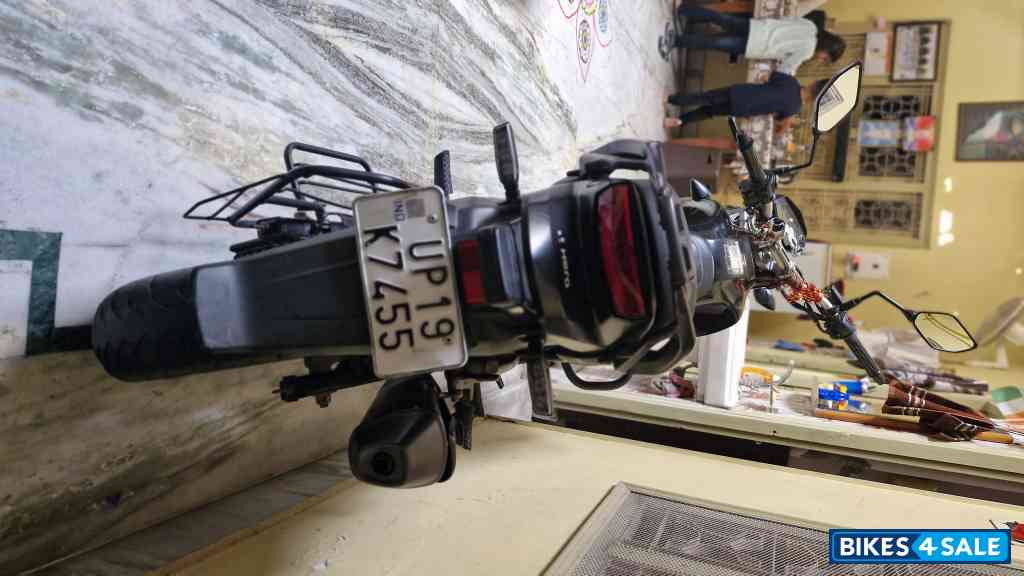 Black Hero XPulse 200T