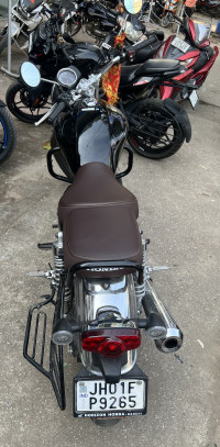 Black Honda 2023 CB350 Hness DLX Pro Chrome