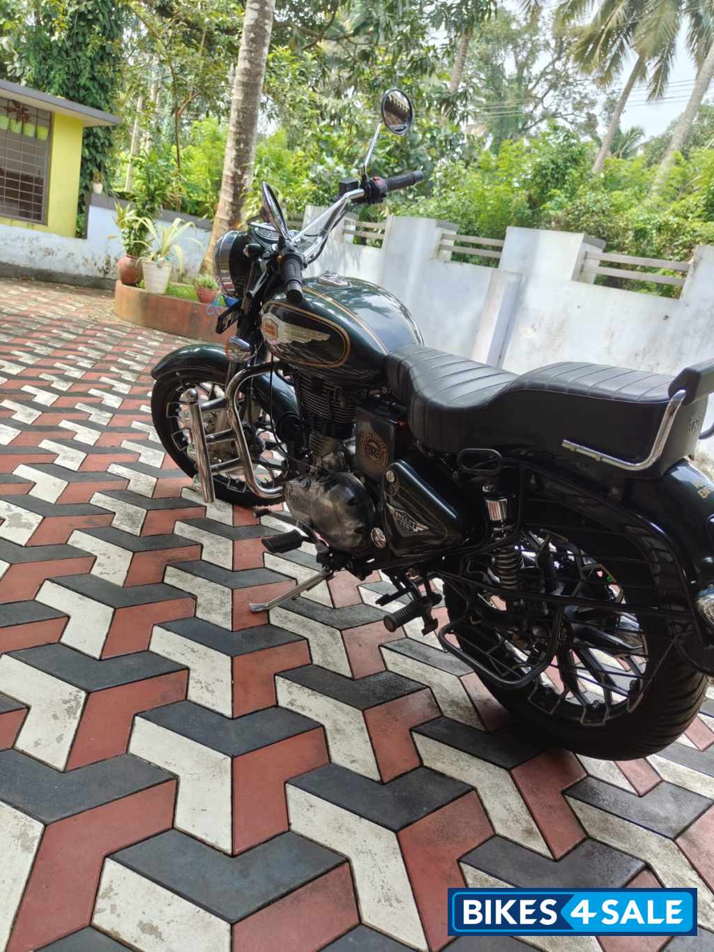 Forest Green Royal Enfield Bullet Standard 500