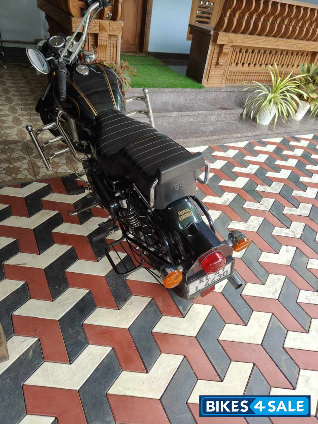 Forest Green Royal Enfield Bullet Standard 500