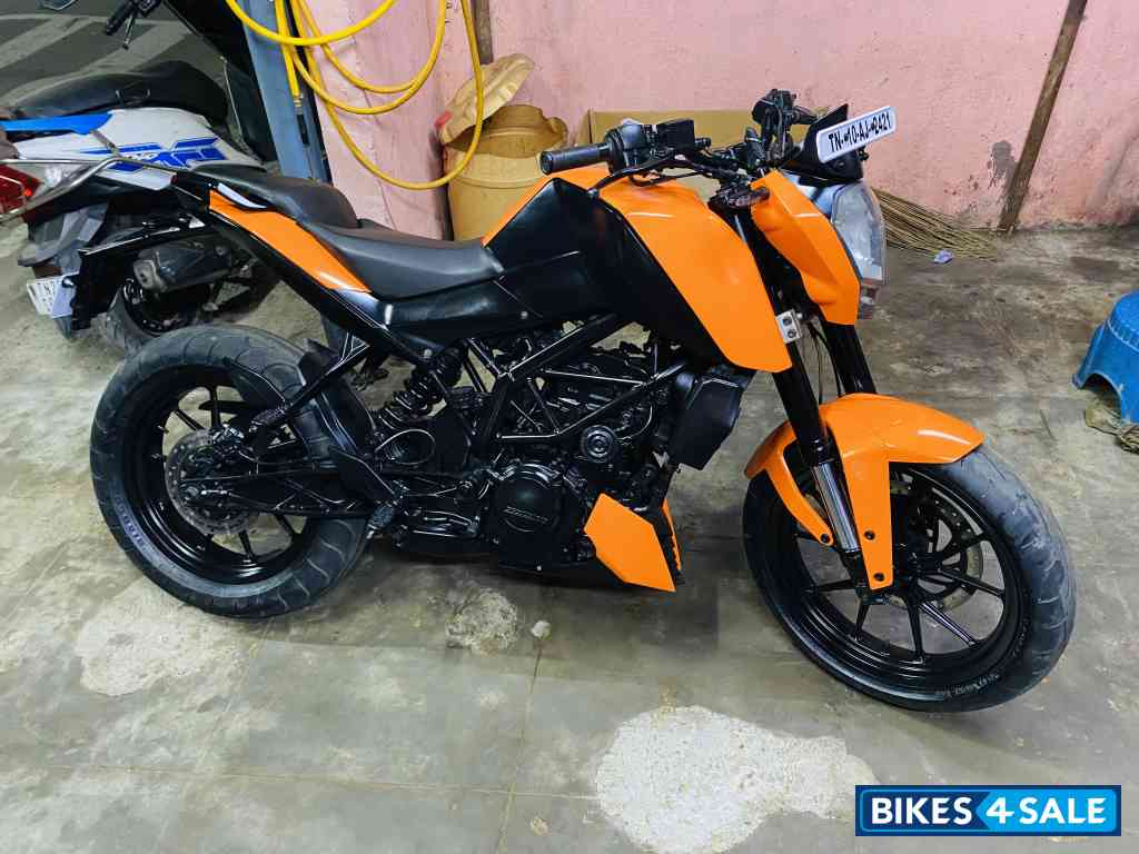 KTM Duke 200