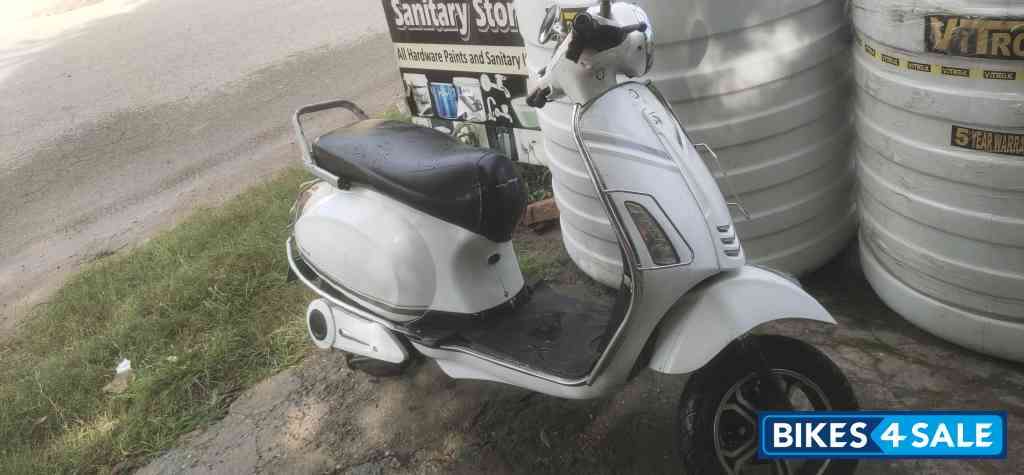 Dacus Austra Dacus Austra