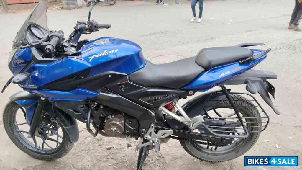 Blue Bajaj Pulsar AS 150