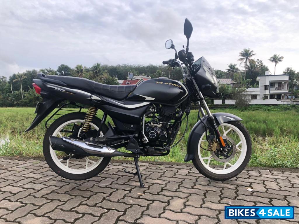 Charcoal Black Met Bajaj Platina 110 H-Gear BS6