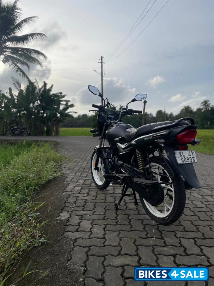 Charcoal Black Met Bajaj Platina 110 H-Gear BS6