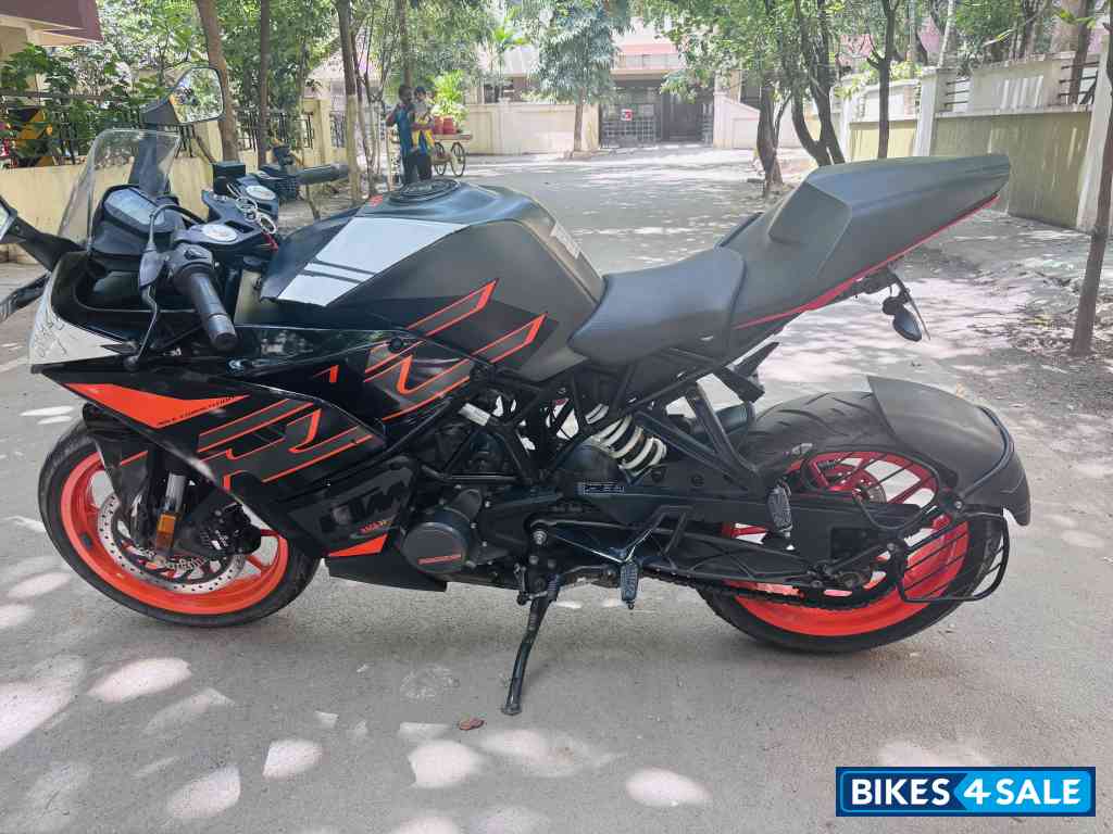 KTM RC 200 2020