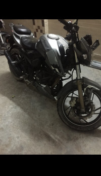 TVS Apache RTR 200 4V