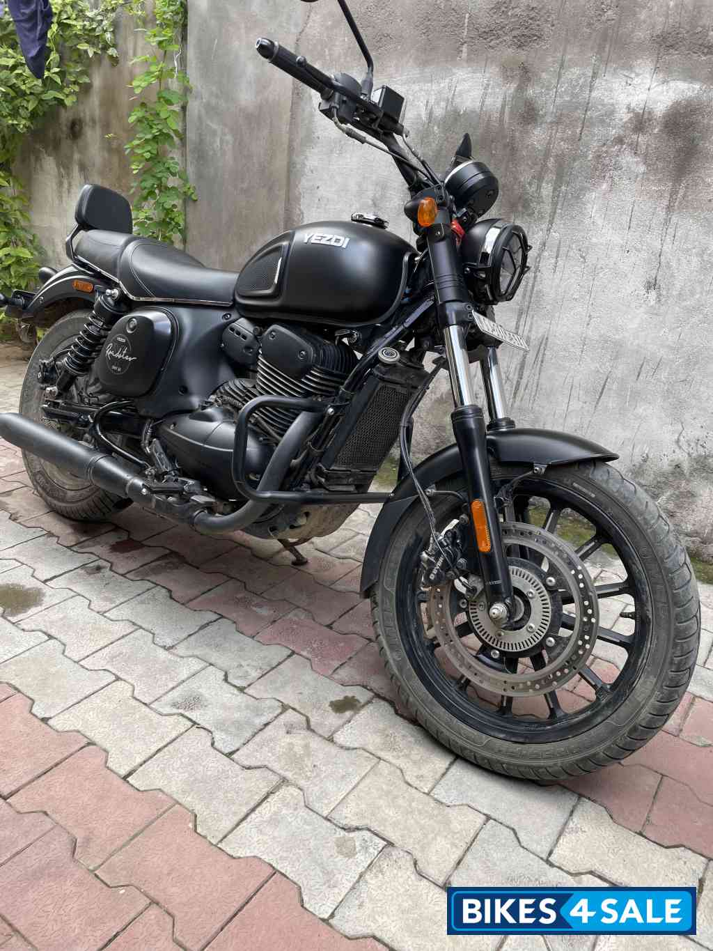 Shadow Grey Yezdi Roadster Dark